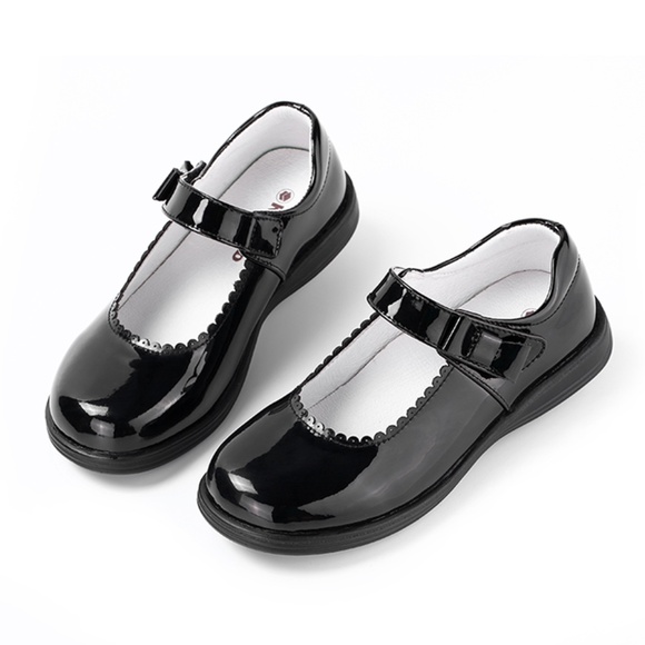 Girl's Mary Jane School Uniform Shiny Black Shoe/Round Flat/Slip on